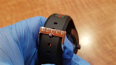 how to tell the fake gucci watch|how to spot a gucci watch.